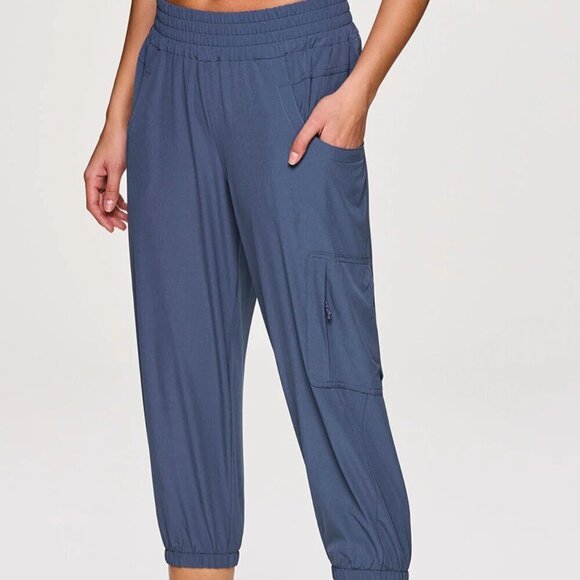 NWT Avalanche Terra Ripstop Cargo Capri Vintage Indigo Size L - Picture 1 of 9